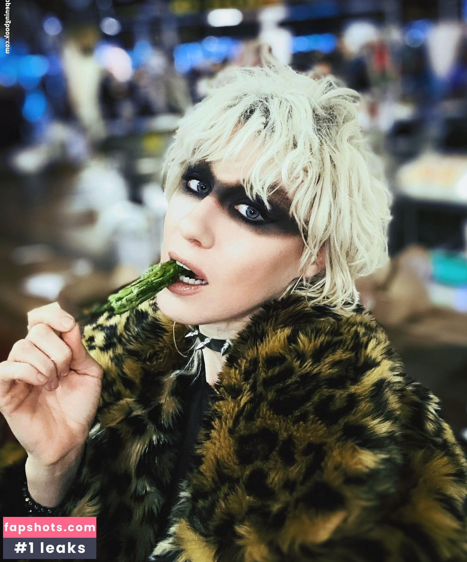 Comicbookgirl19 Filtración Desnuda OnlyFans Foto #45 - Fapshots