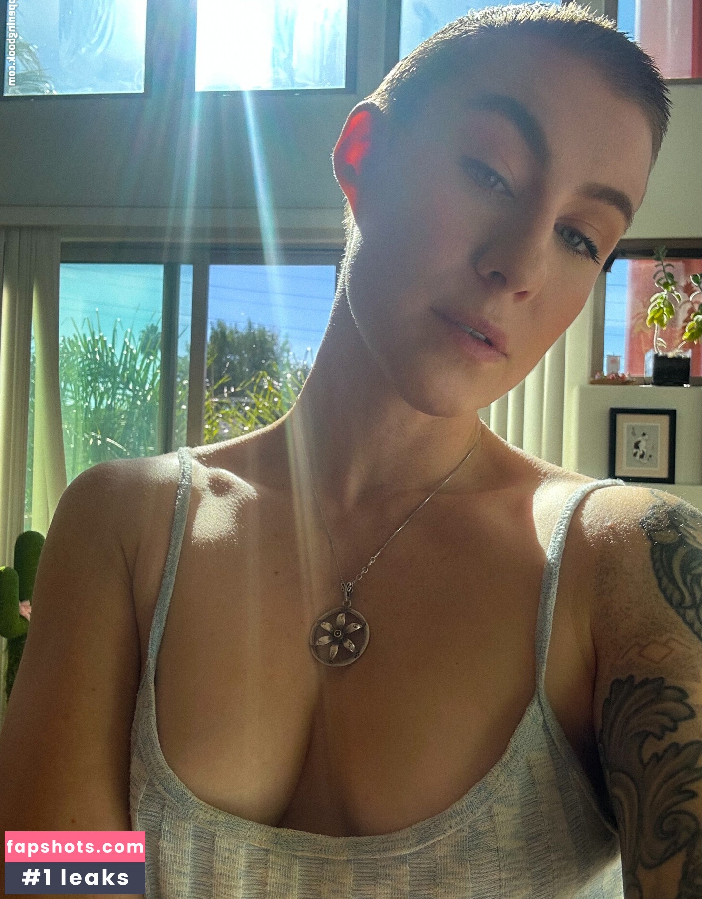 Comicbookgirl19 Filtración Desnuda OnlyFans Foto #9 - Fapshots