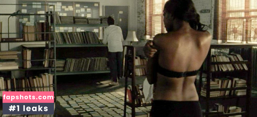 Condola Rashad gallery photo #2