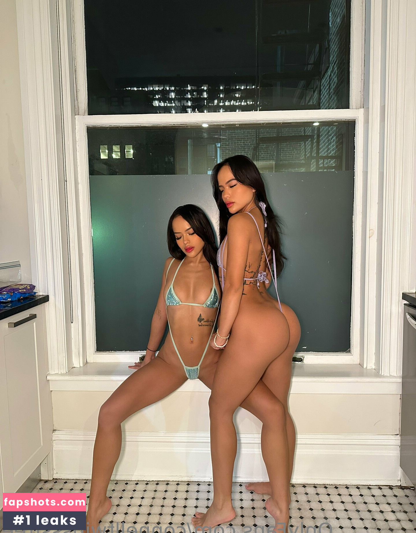 connelltwinsssfree gallery photo #22