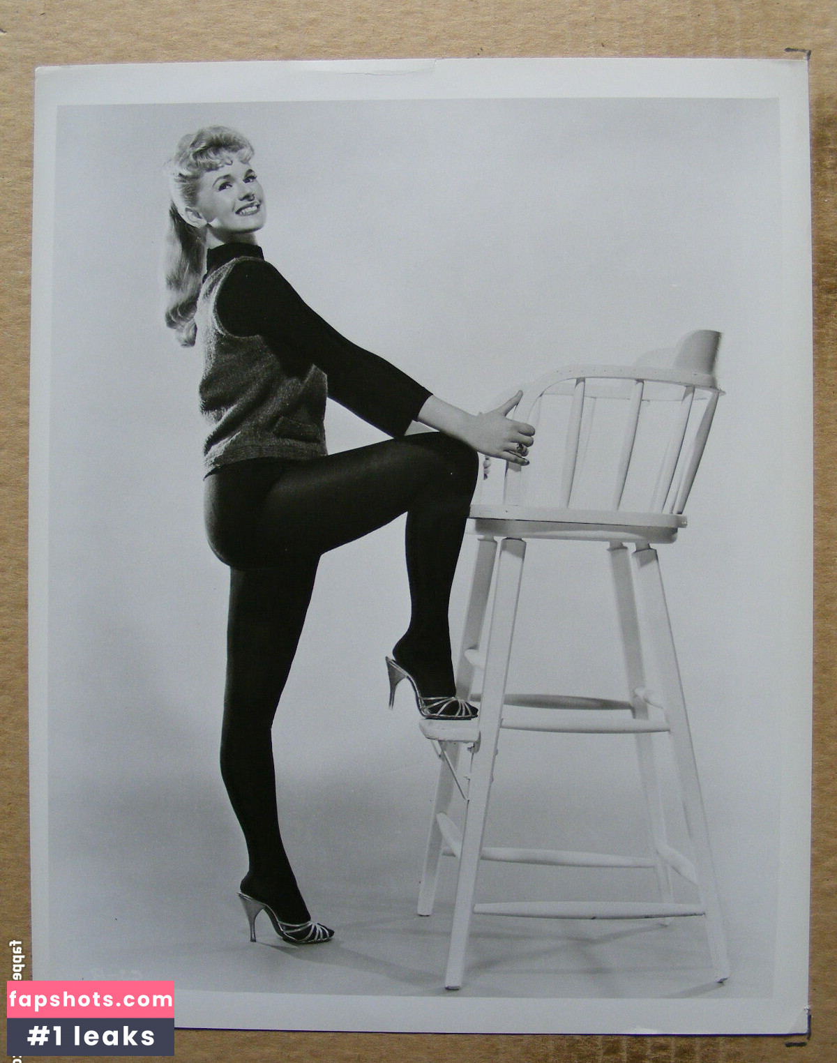 Connie Stevens gallery photo #16