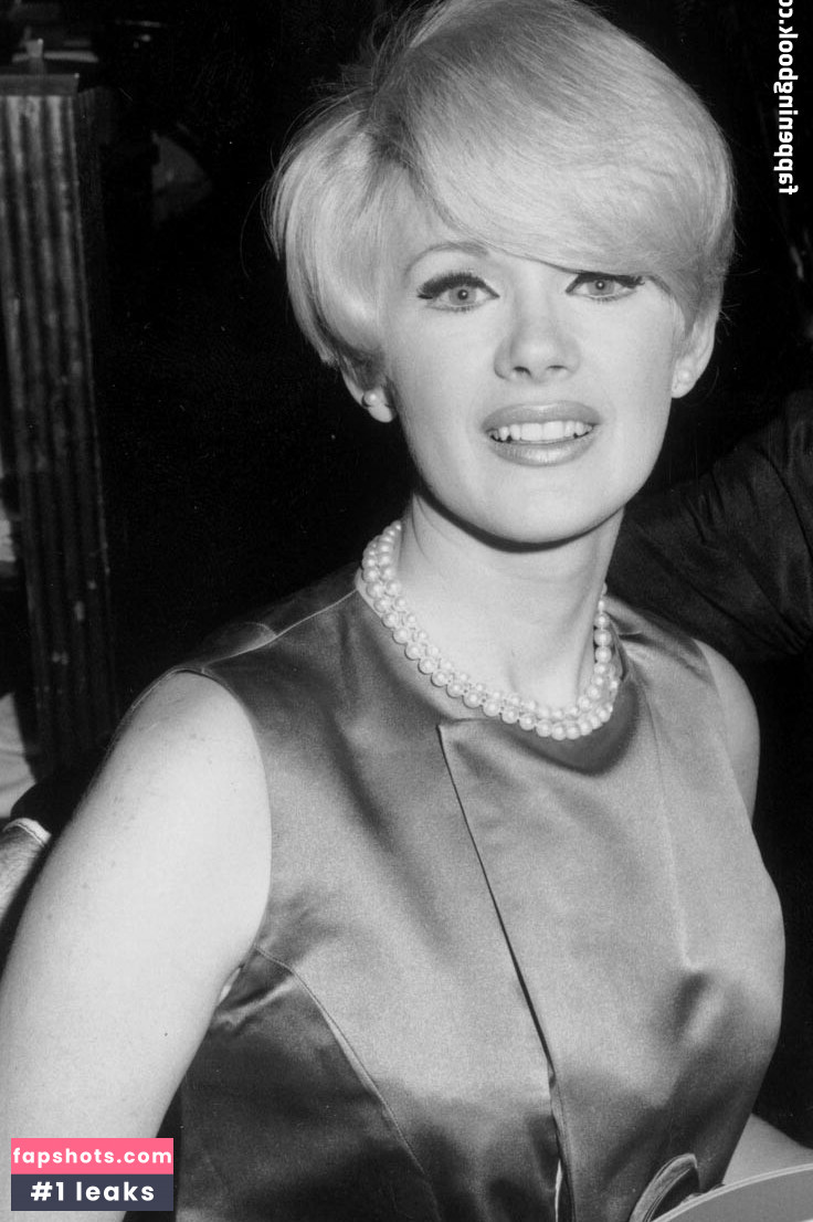 Connie Stevens gallery photo #6