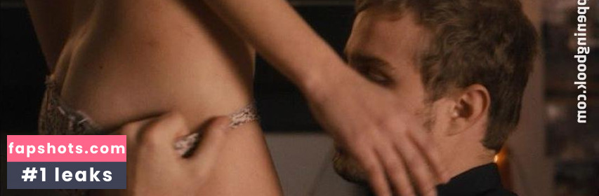 Constance Rousseau gallery photo #9