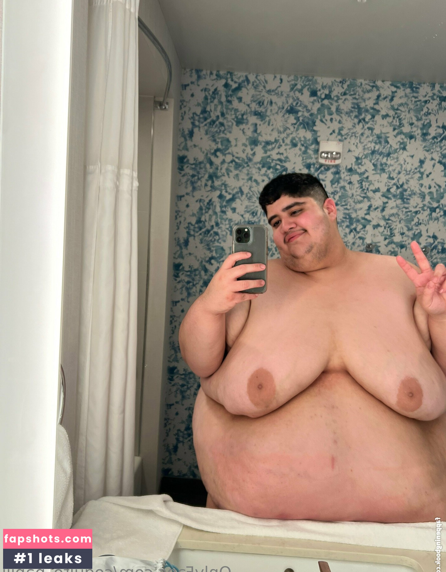 coquito_papiii gallery photo #4