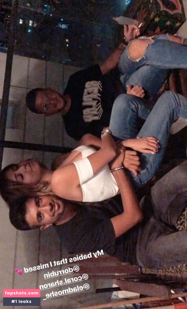 Coral Sharon gallery photo #1151