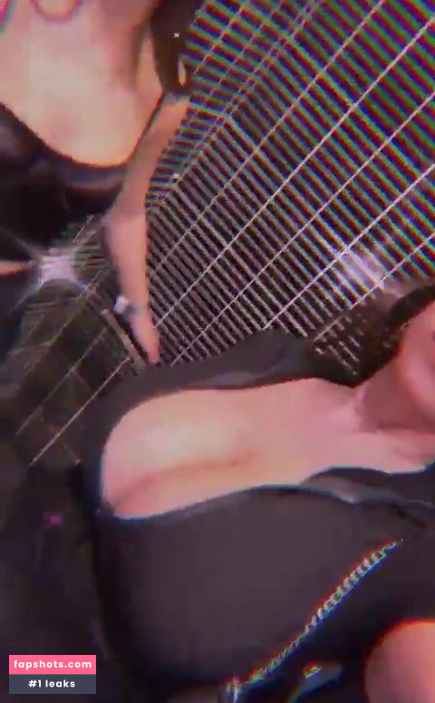 Coral Sharon gallery photo #1221