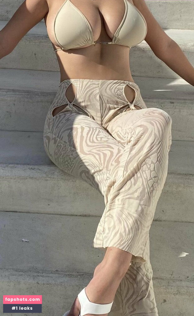 Coral Sharon gallery photo #1388