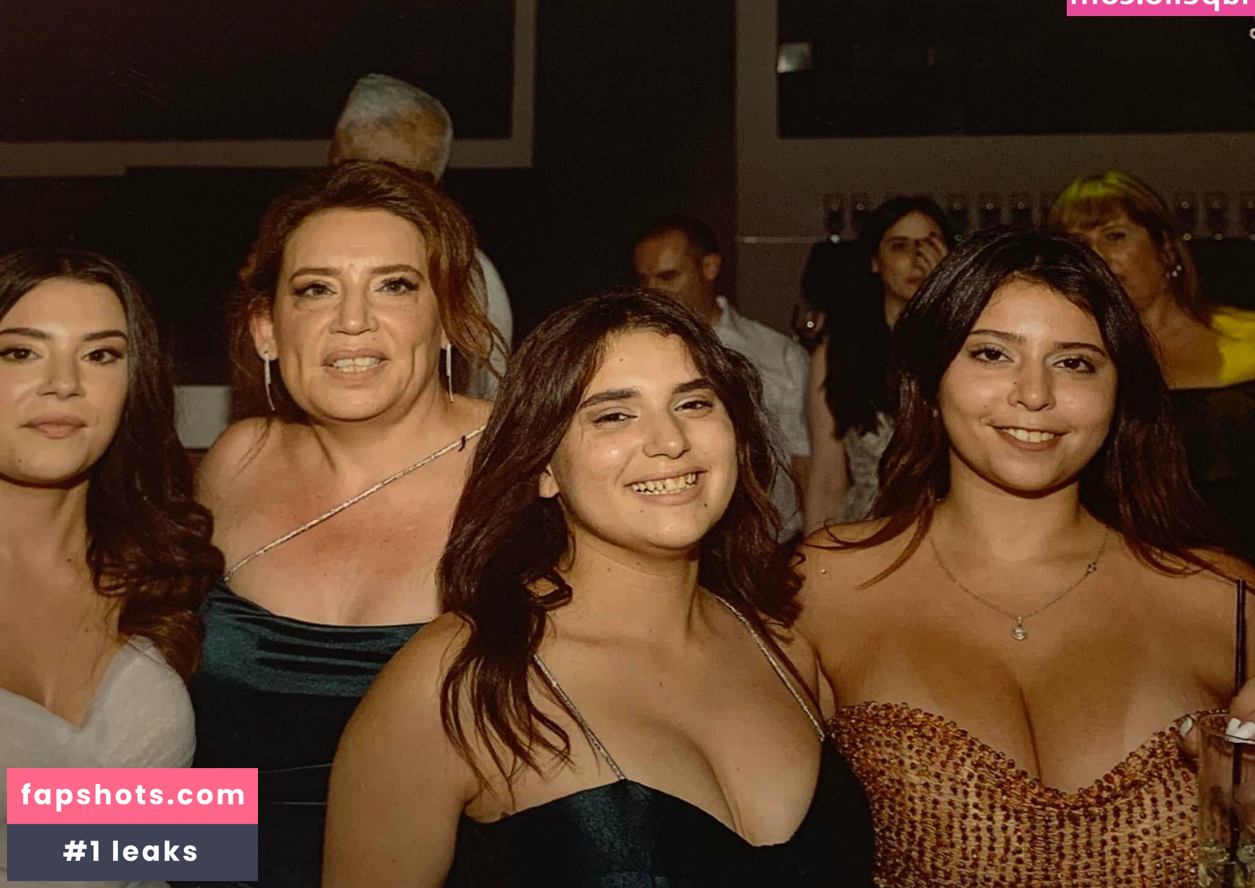 Coral Sharon gallery photo #1455