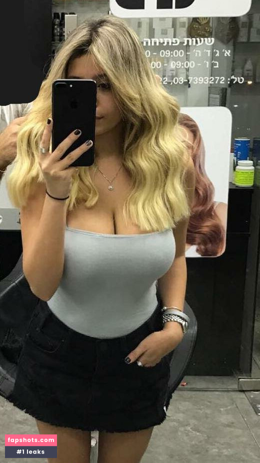 Coral Sharon gallery photo #1553