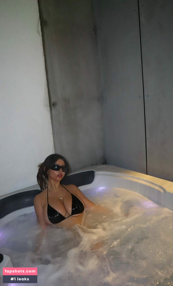 Coral Sharon gallery photo #517