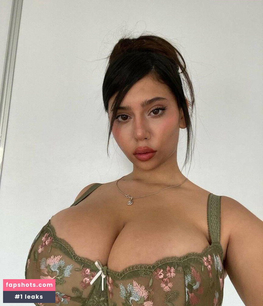 Coral Sharon gallery photo #522