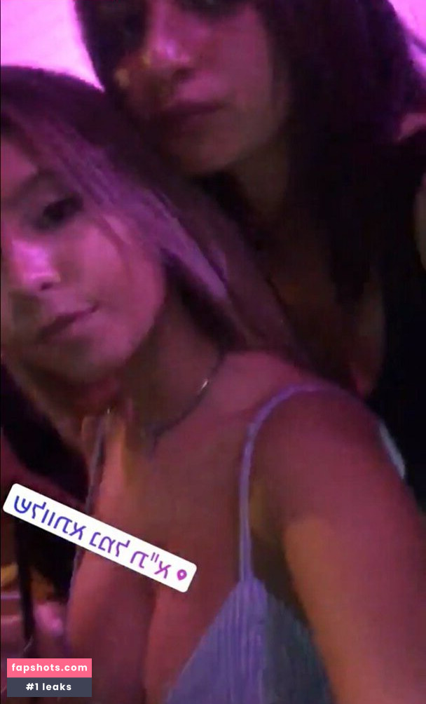 Coral Sharon gallery photo #555