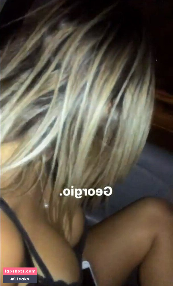 Coral Sharon gallery photo #591