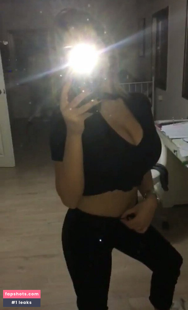 Coral Sharon gallery photo #600