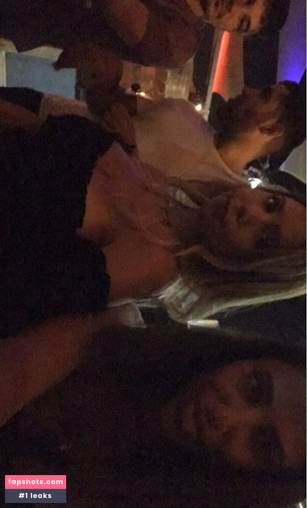 Coral Sharon gallery photo #616