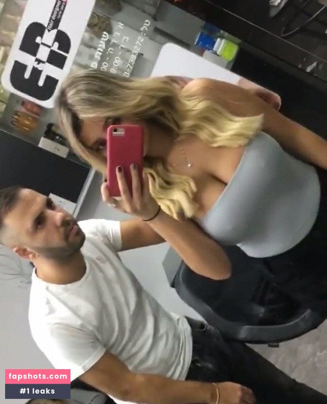 Coral Sharon gallery photo #689