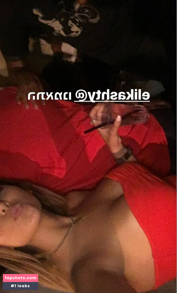 Coral Sharon gallery photo #733