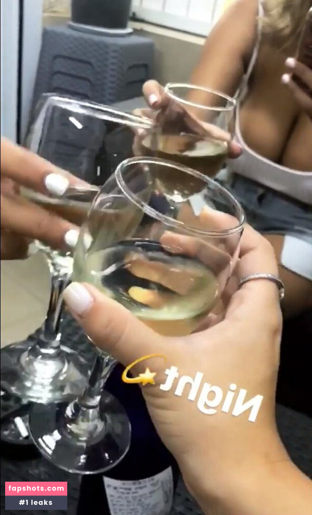 Coral Sharon gallery photo #770