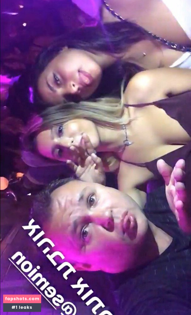 Coral Sharon gallery photo #773