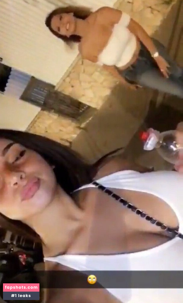 Coral Sharon gallery photo #952