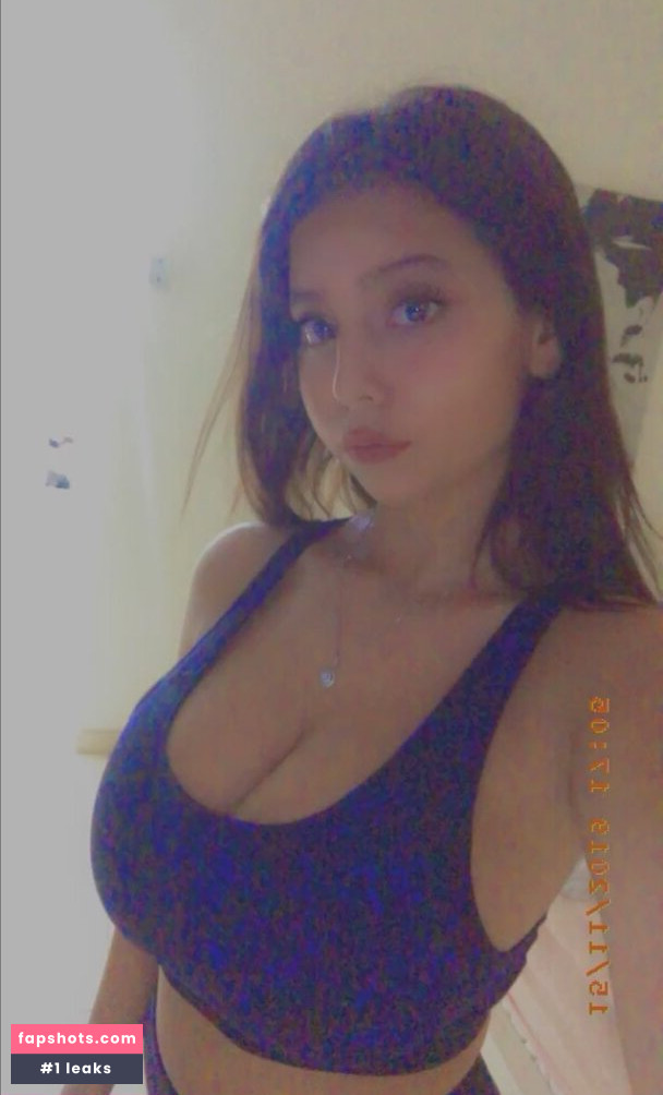 Coral Sharon gallery photo #993