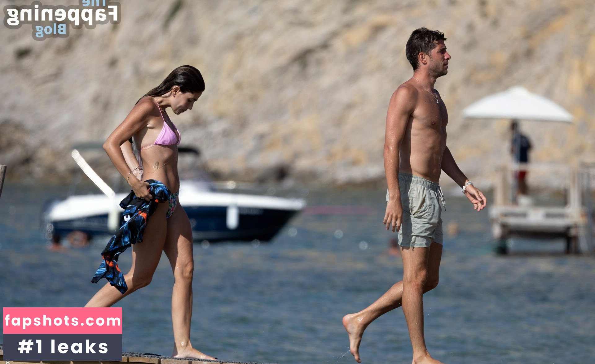 Coral Simanovich gallery photo #20