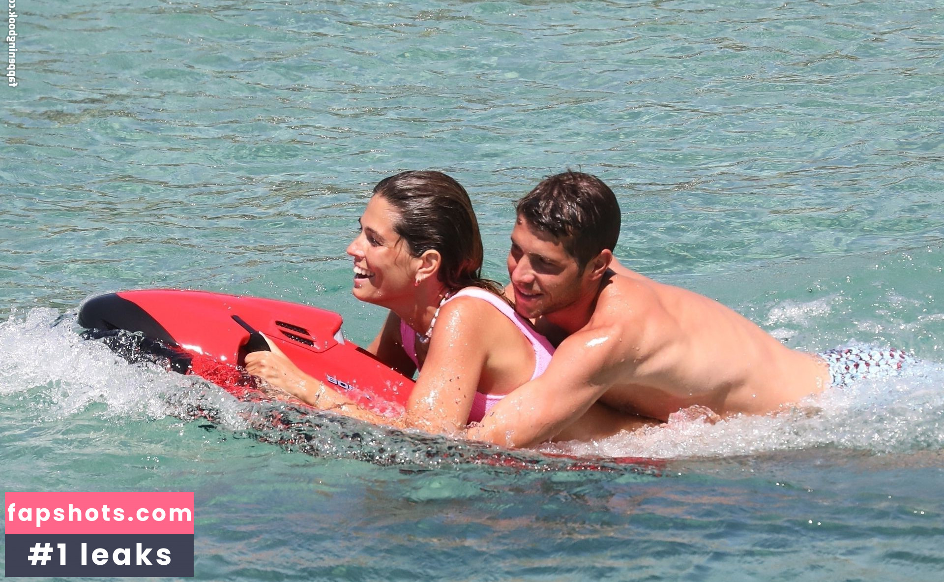 Coral Simanovich gallery photo #39