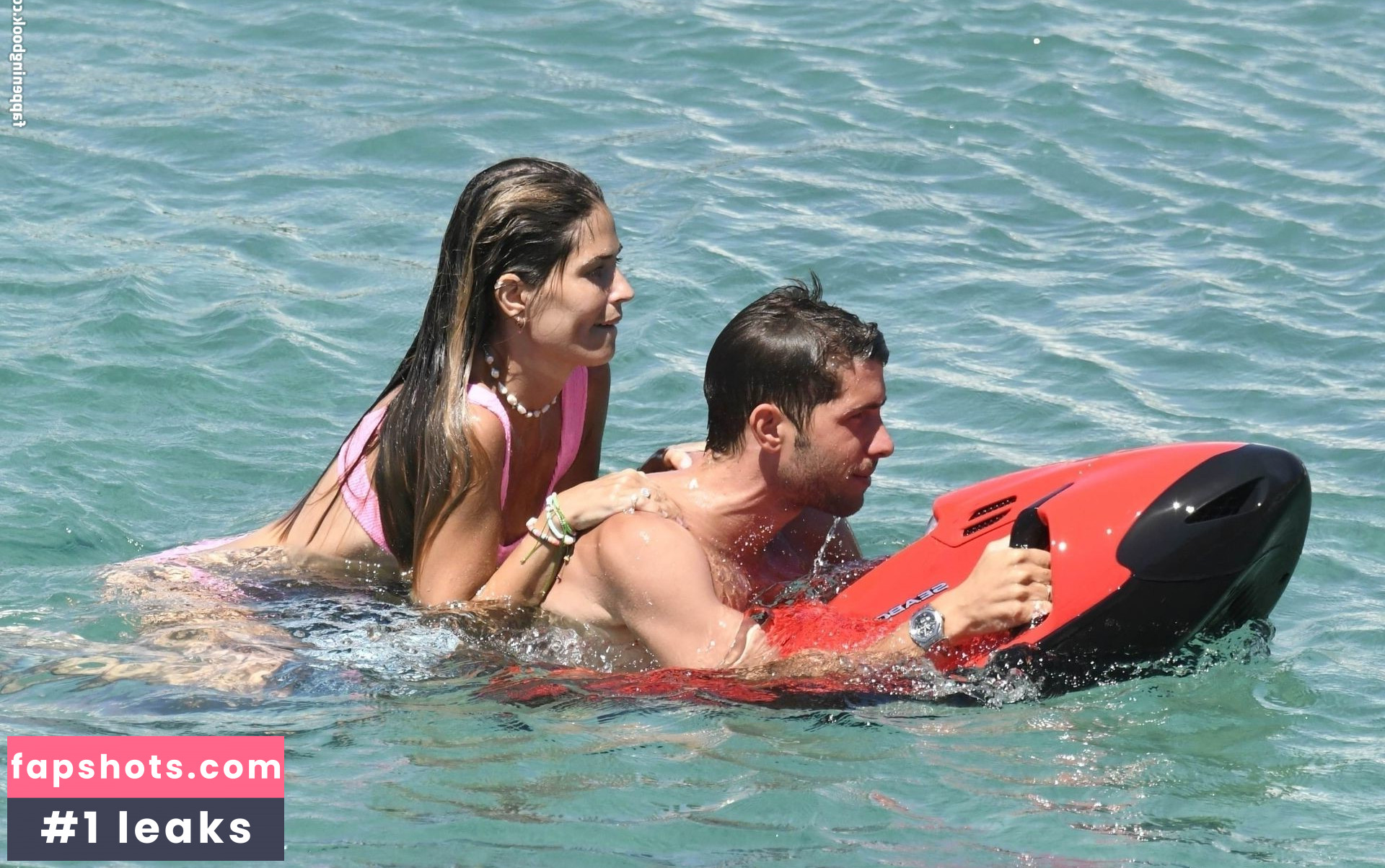 Coral Simanovich gallery photo #42