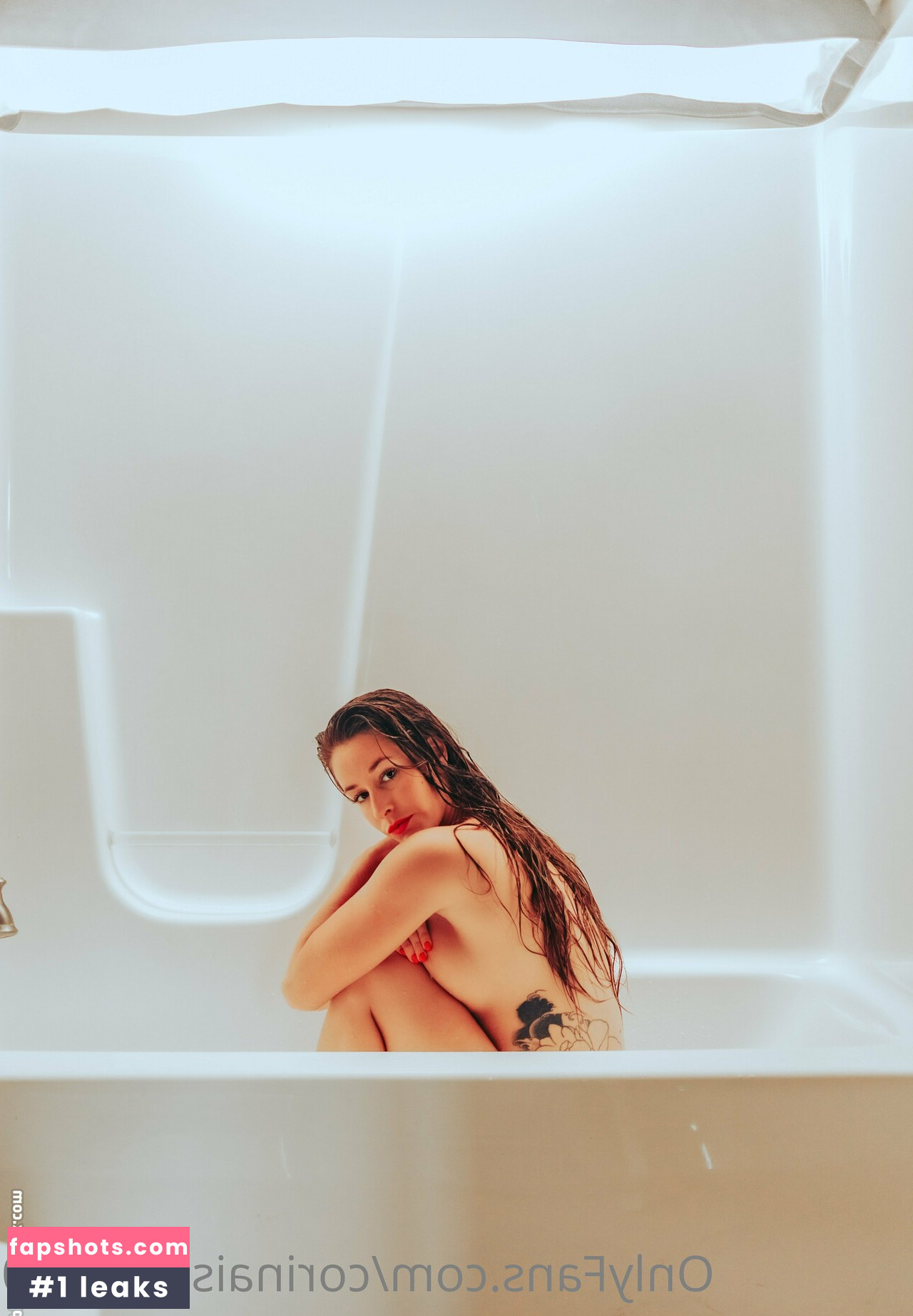 Corina Isabel gallery photo #8