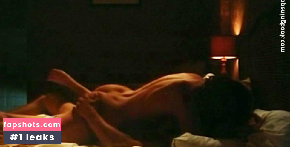 Corinne Clery gallery photo #55