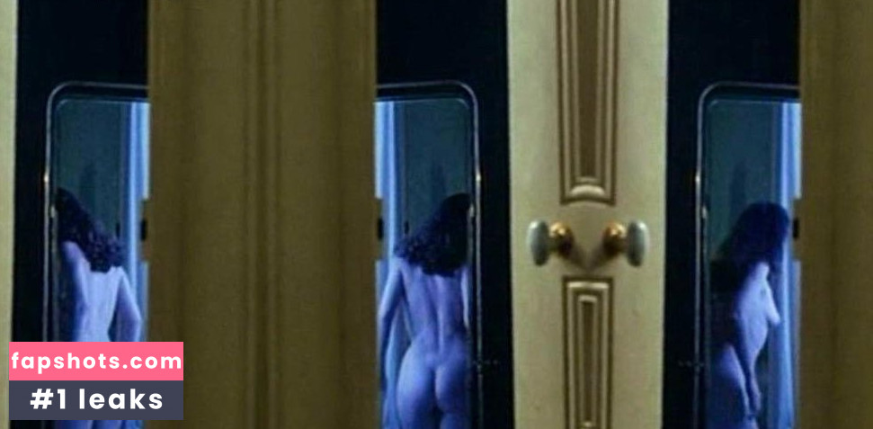 Corinne Dacla gallery photo #8