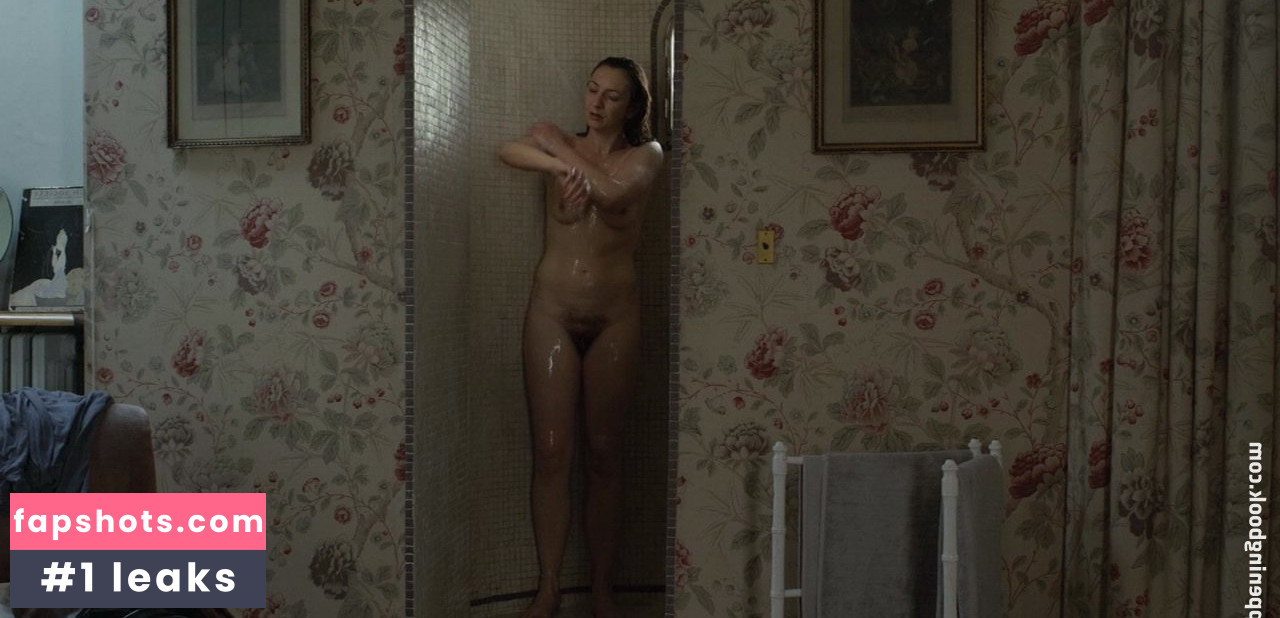 Corinne Masiero gallery photo #18