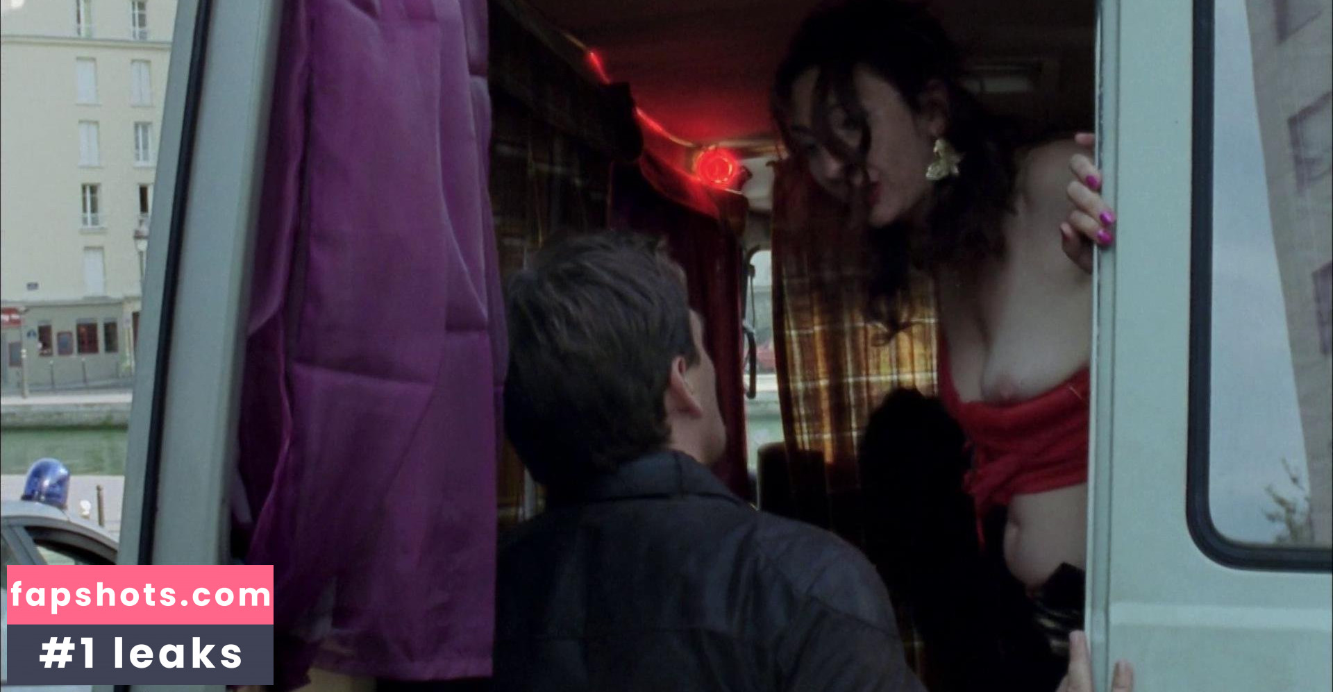 Corinne Masiero gallery photo #24