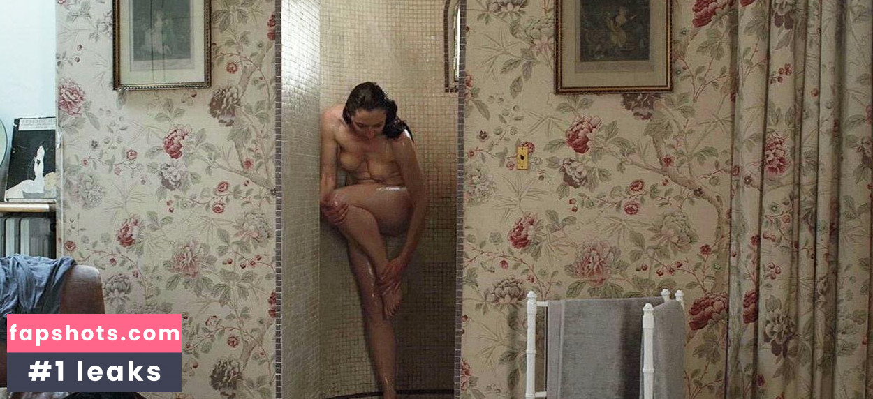 Corinne Masiero gallery photo #28