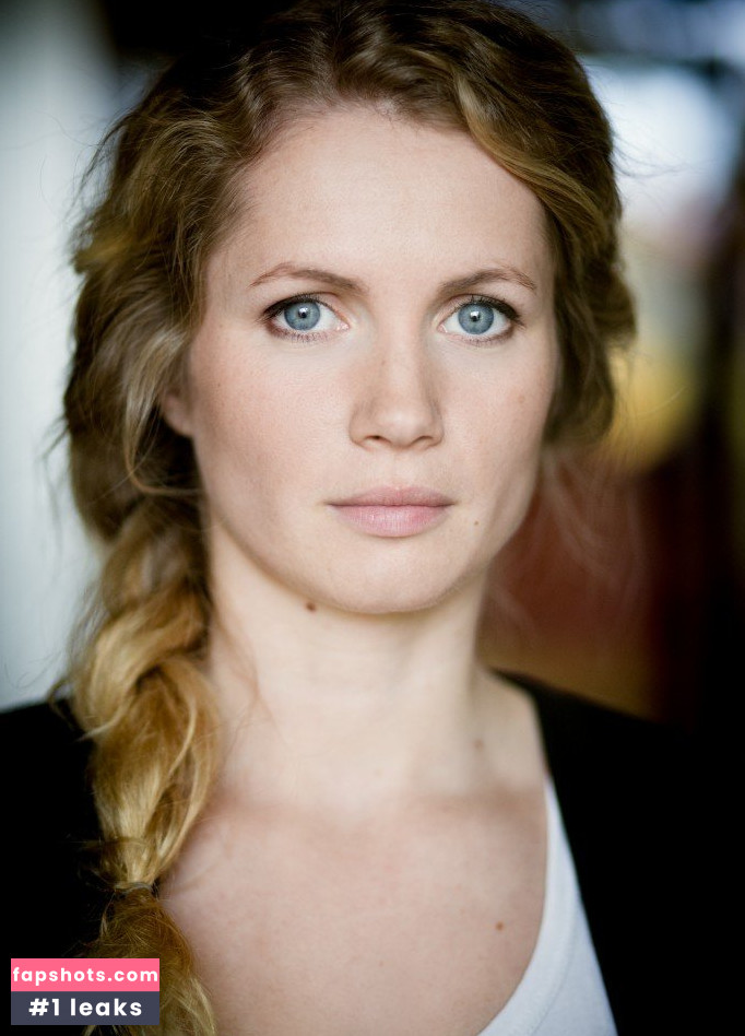 Cornelia Groeschel Nude Leaks OnlyFans Photos #2 - LeakJerk