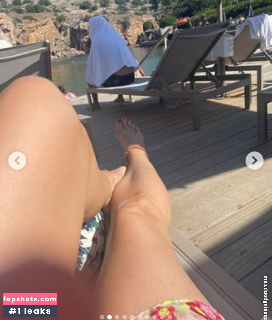 Corrinne Wicks gallery photo #3