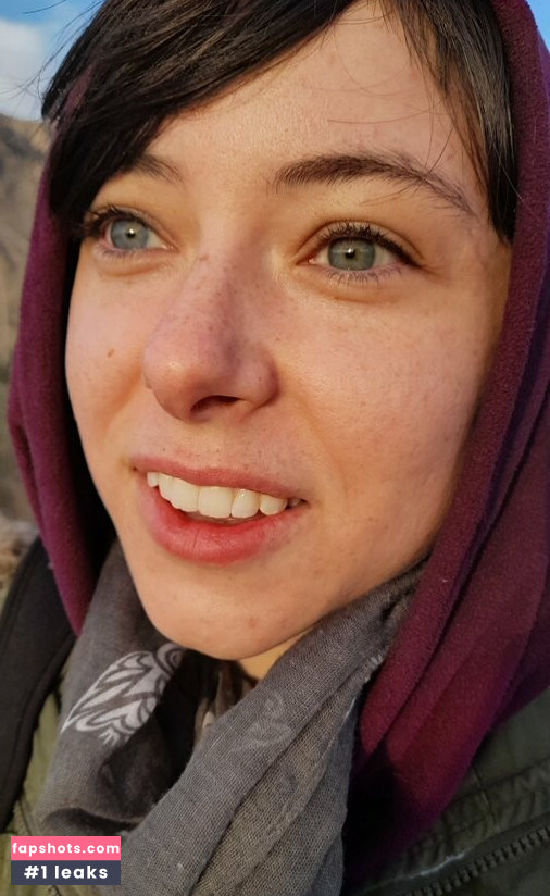 Corvidaethrowaway gallery photo #9