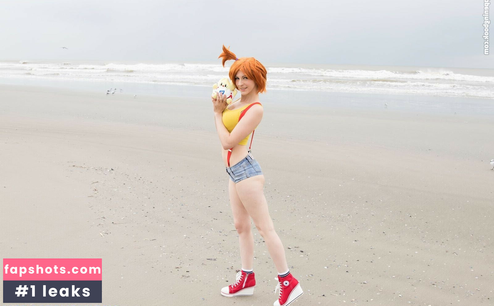 CosmicEmpress gallery photo #28