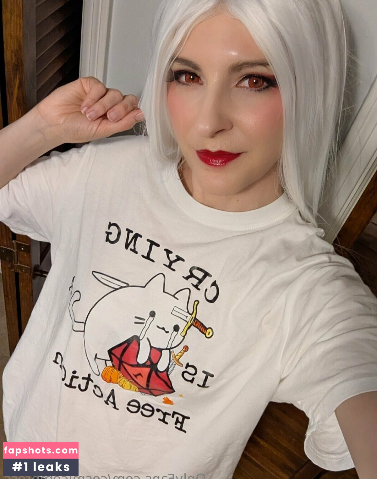 CosmicEmpress gallery photo #4