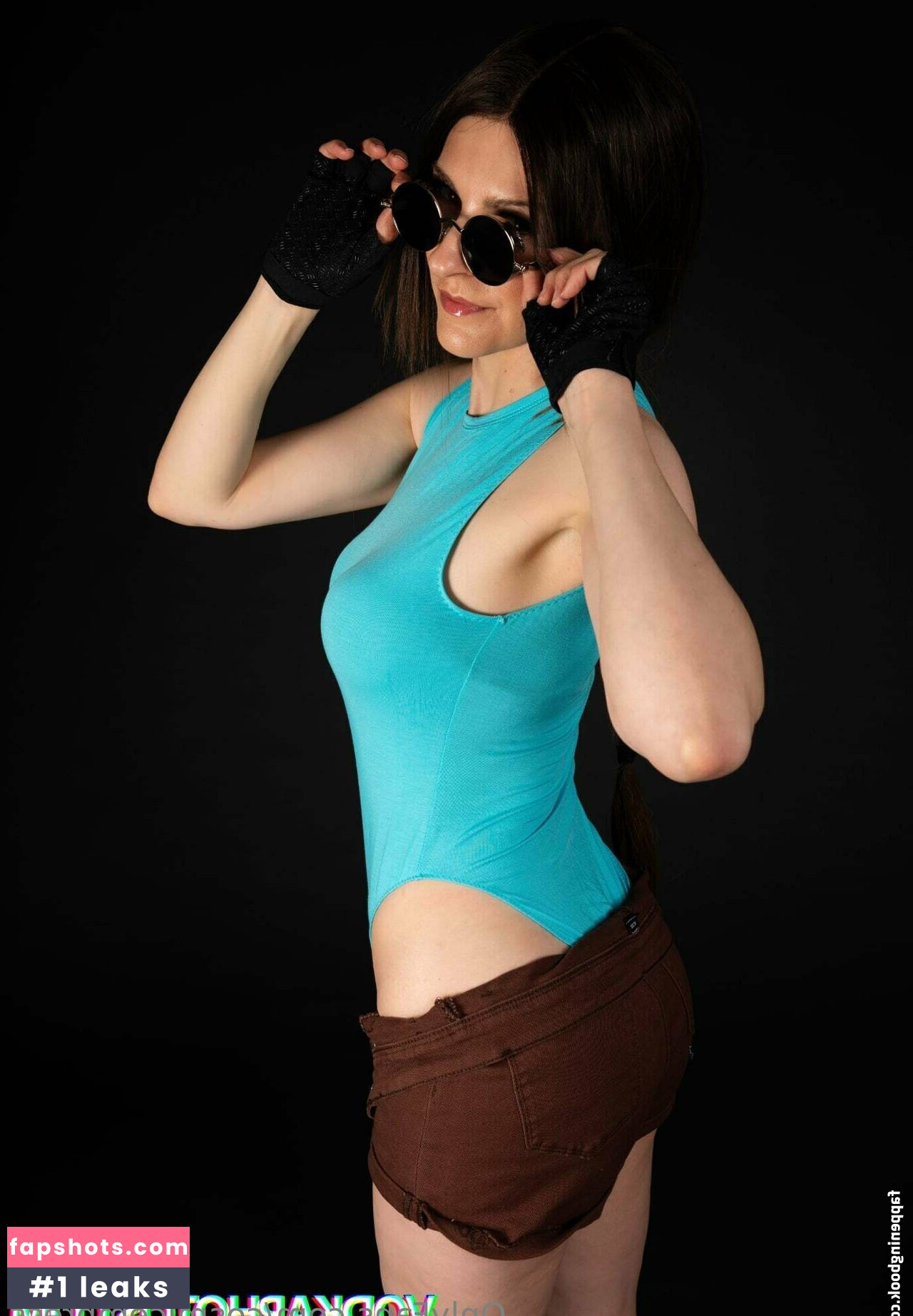 CosmicEmpress gallery photo #5