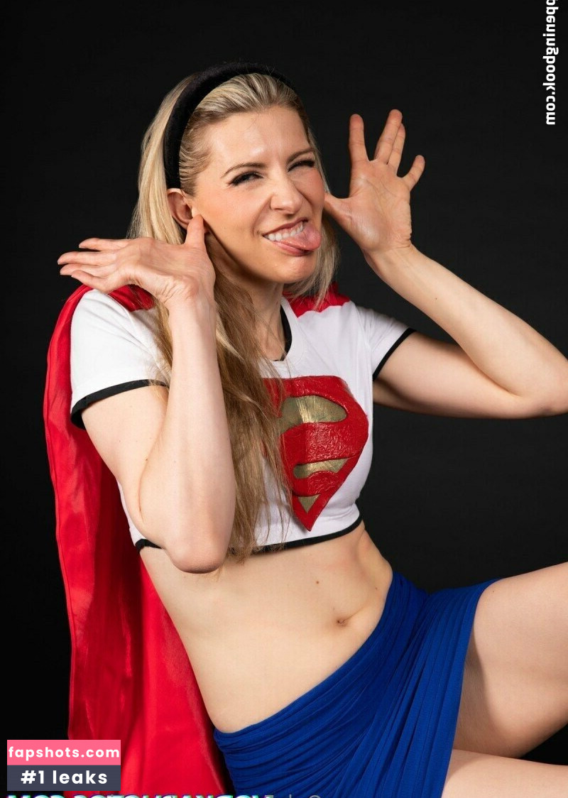 CosmicEmpress gallery photo #6