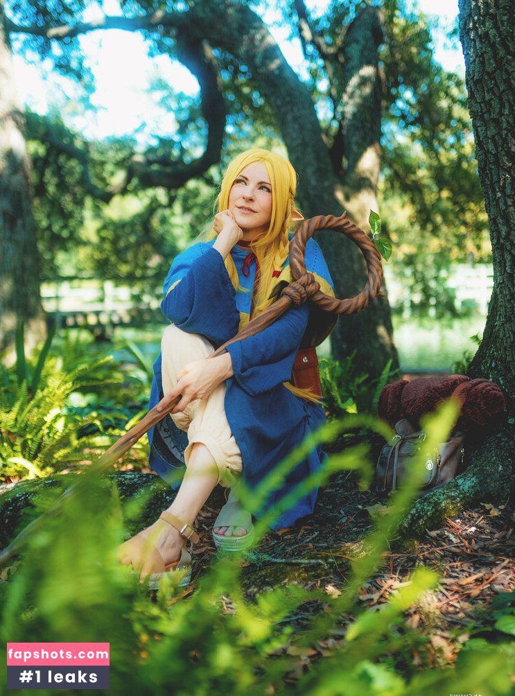 CosmicEmpress gallery photo #44