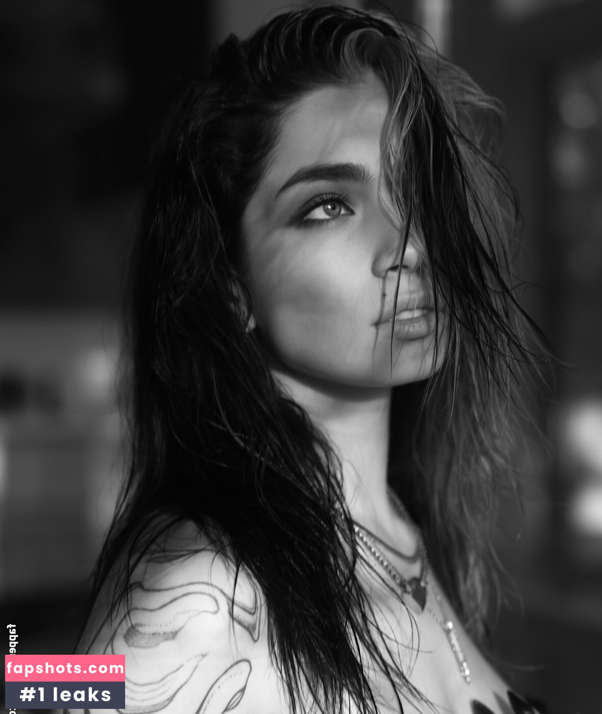 Cosmicyoungster gallery photo #3