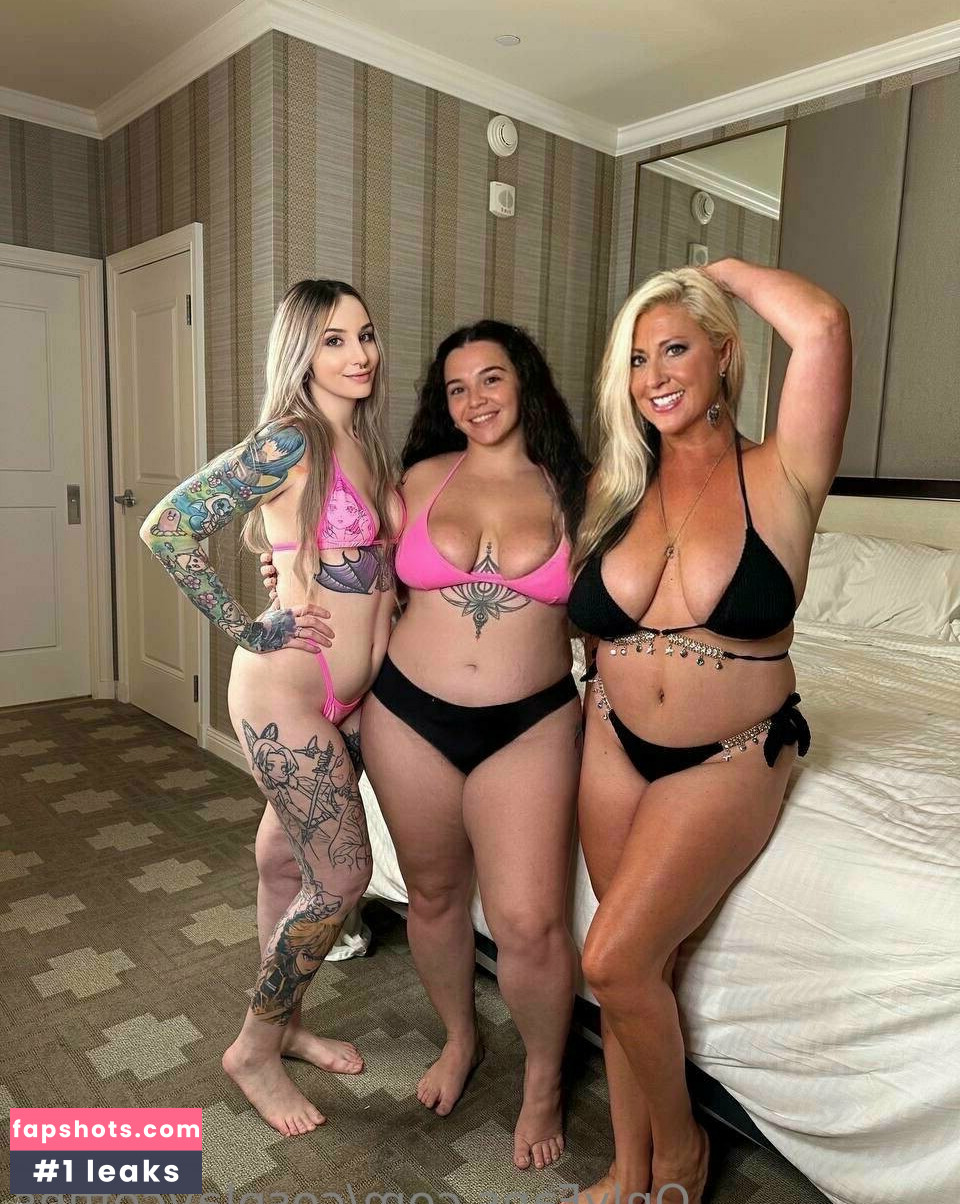 cosplaycoffins gallery photo #40