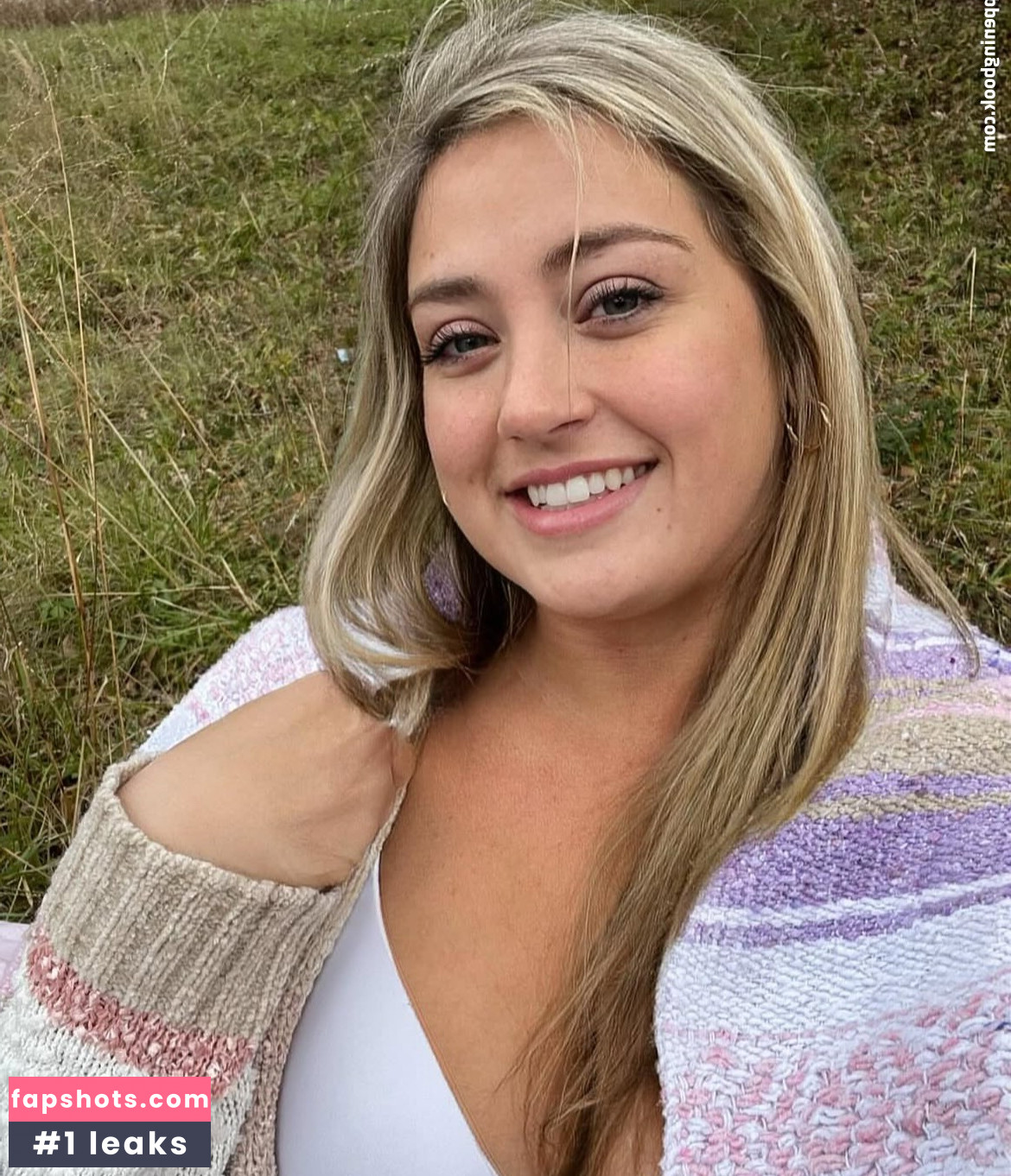 Countrygirlellarose gallery photo #5