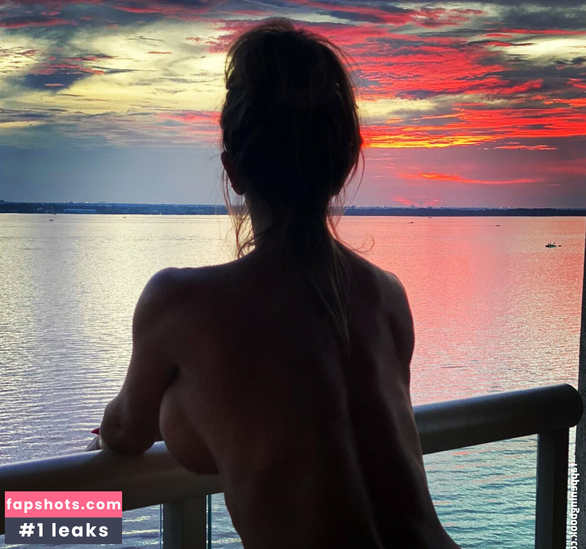 CountryMom_14 Nahé úniky fotek pouze od fanoušků #19 - Fapshots