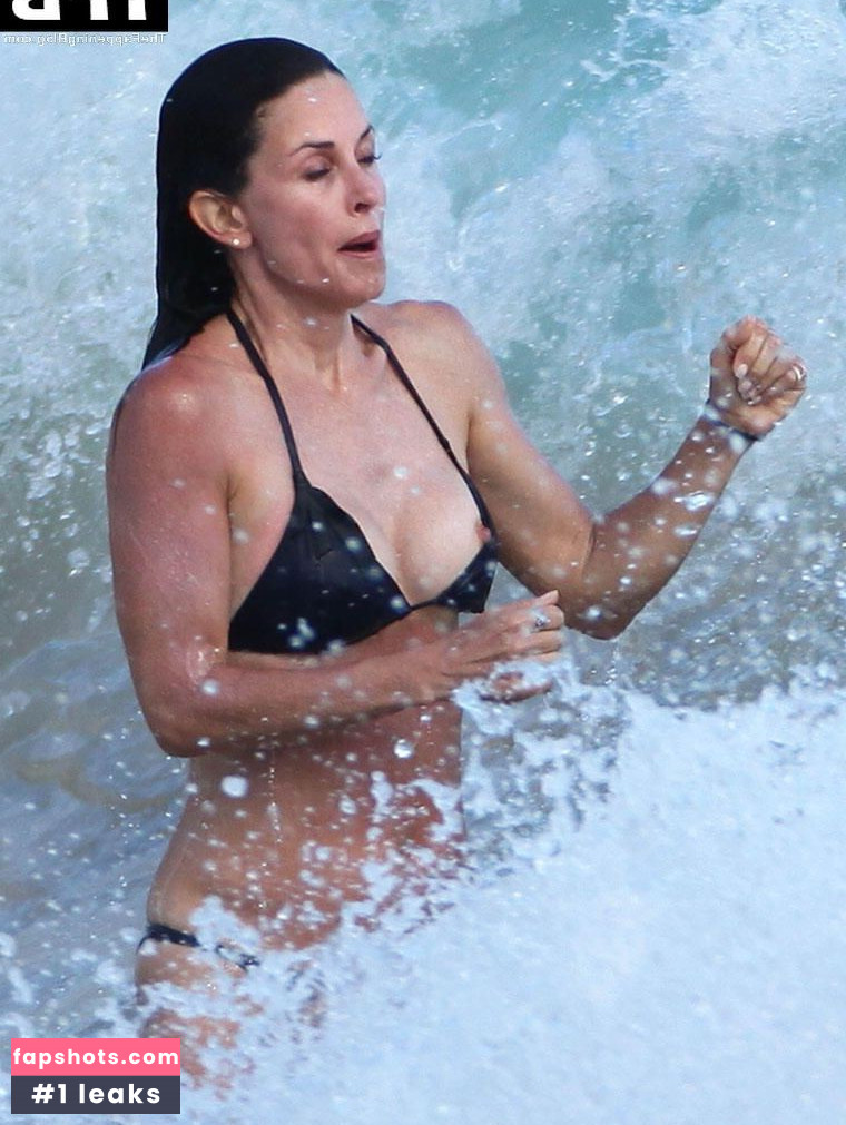 Courteney Cox gallery photo #101