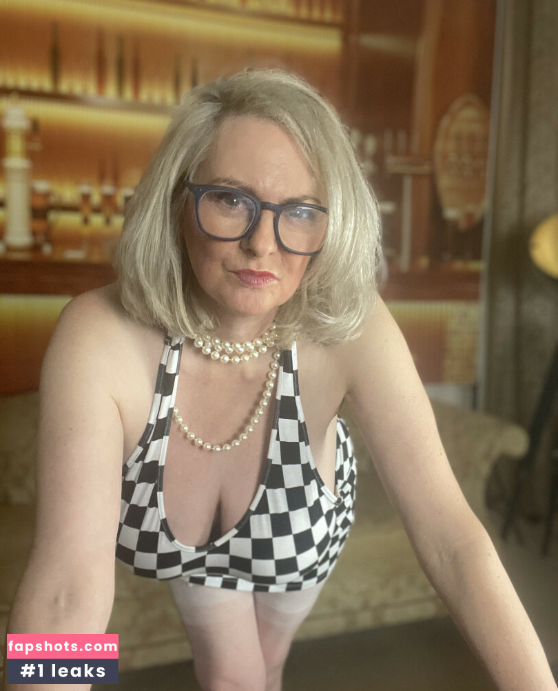 Courtesan Annabel Nude Leaks OnlyFans Photos #98 - LeakJerk