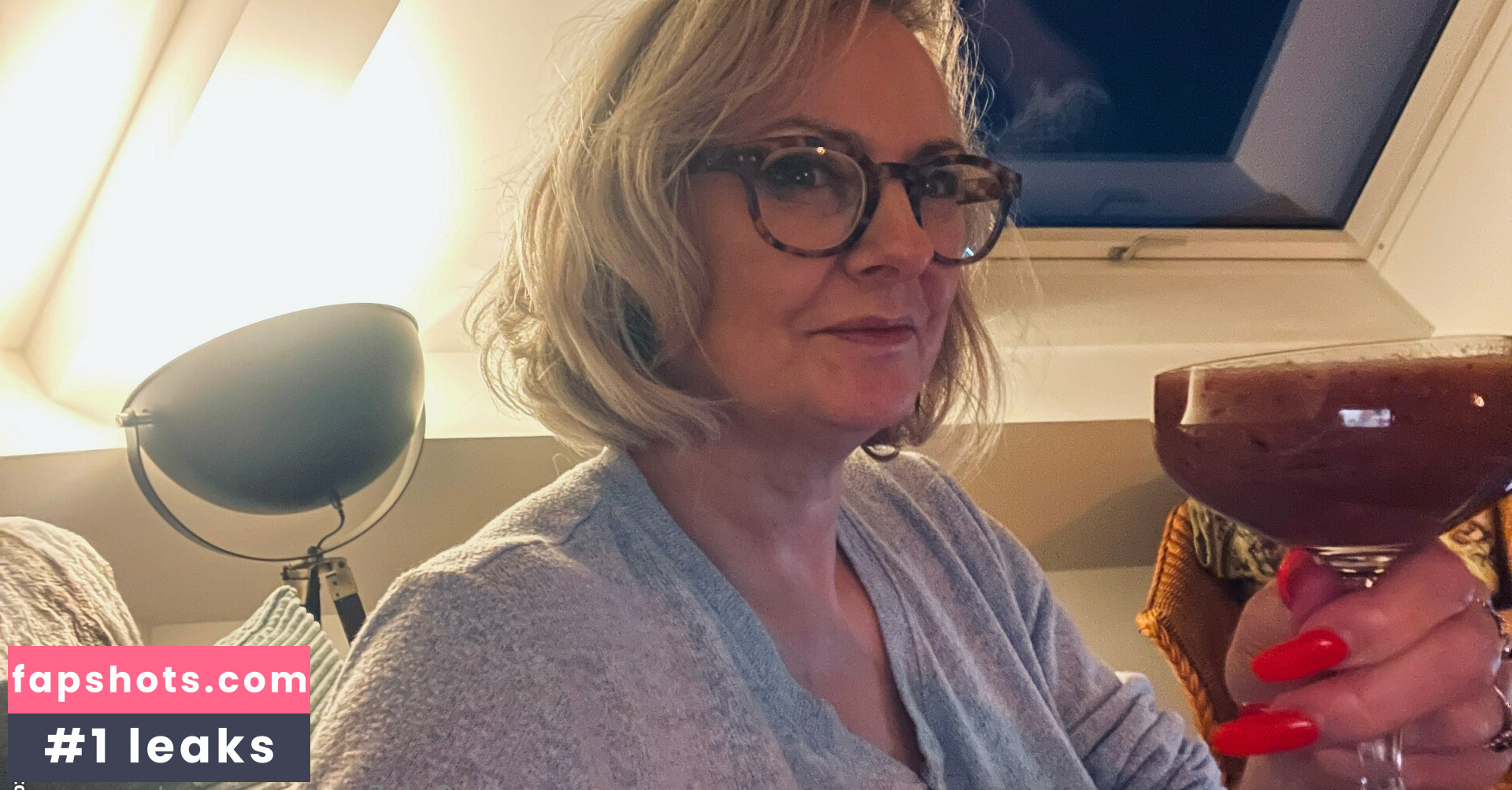 courtesananna gallery photo #25