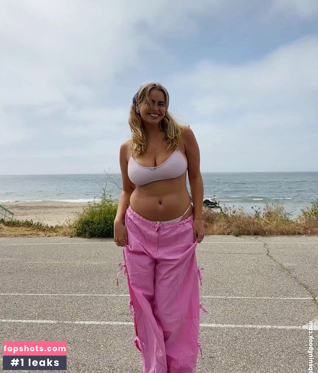 Courtnee Crews gallery photo #7